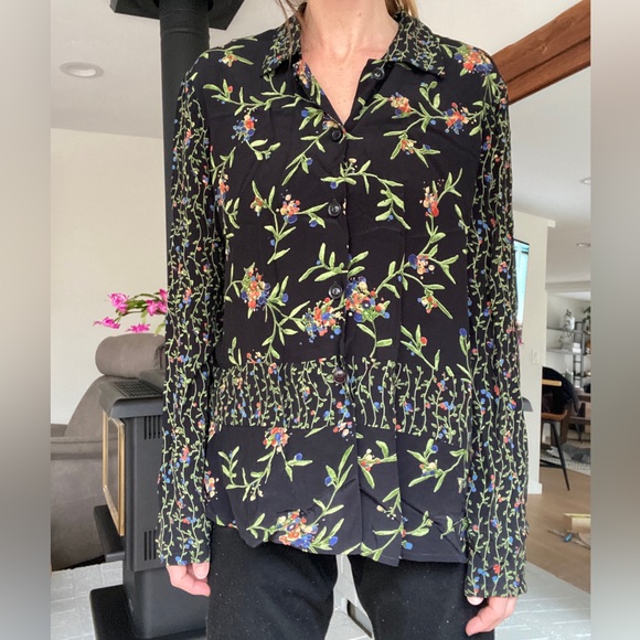 Saint Tropez West Long Sleeve Floral Blouse Sz M - Picture 2 of 7